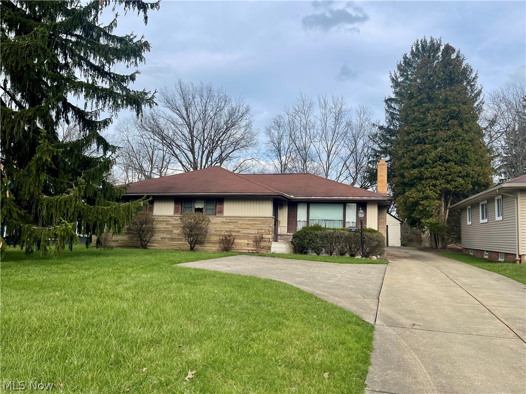 891 Lander Road Mayfield Village OH 44143