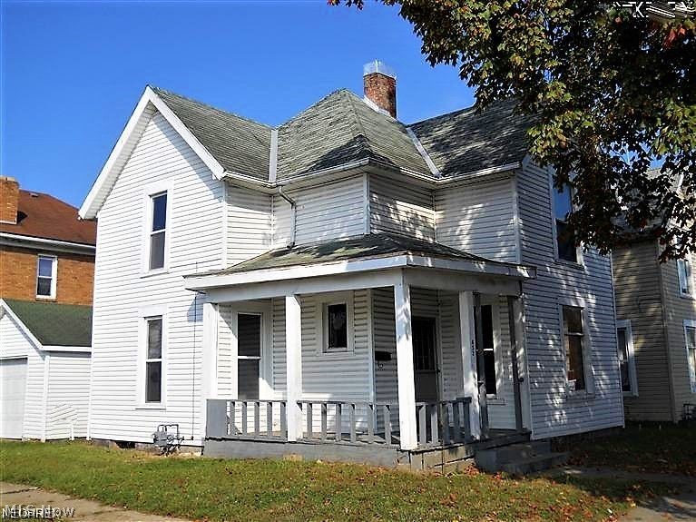 433 S 7th Street Coshocton OH 43812