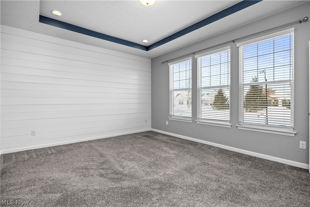 292 Kensington Way Elyria OH 44035