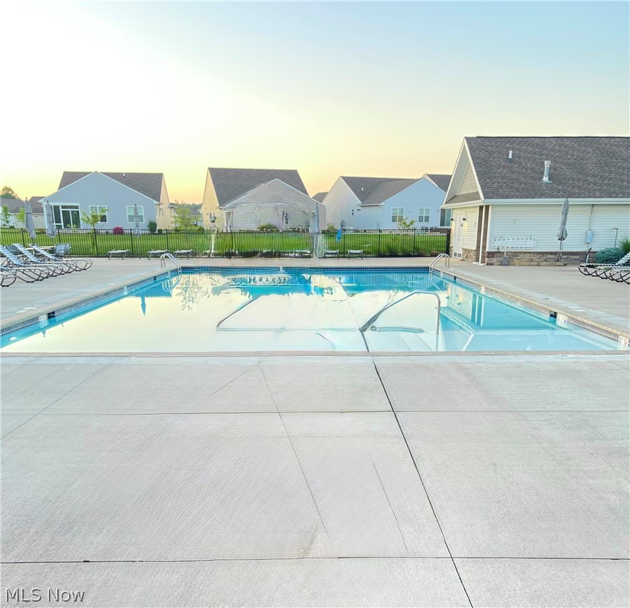 292 Kensington Way Elyria OH 44035