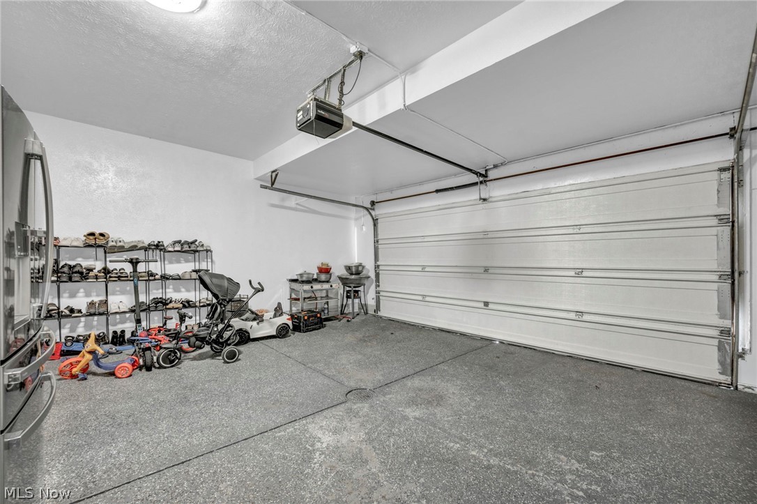 27478 Cottonwood Trail North Olmsted OH 44070