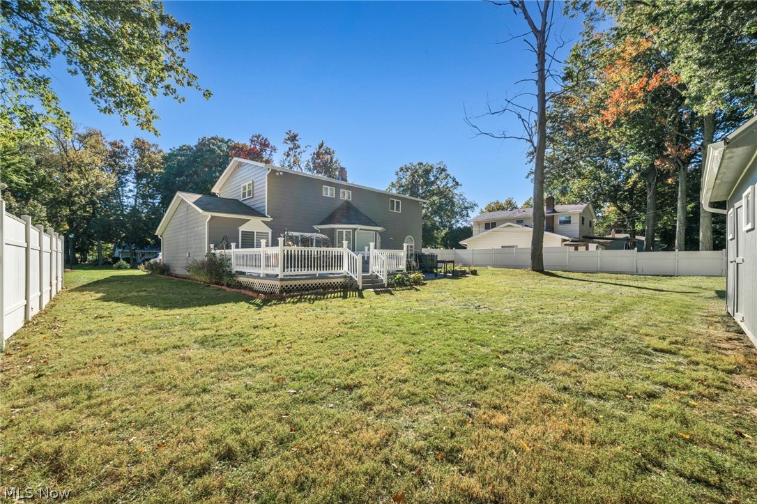 27478 Cottonwood Trail North Olmsted OH 44070