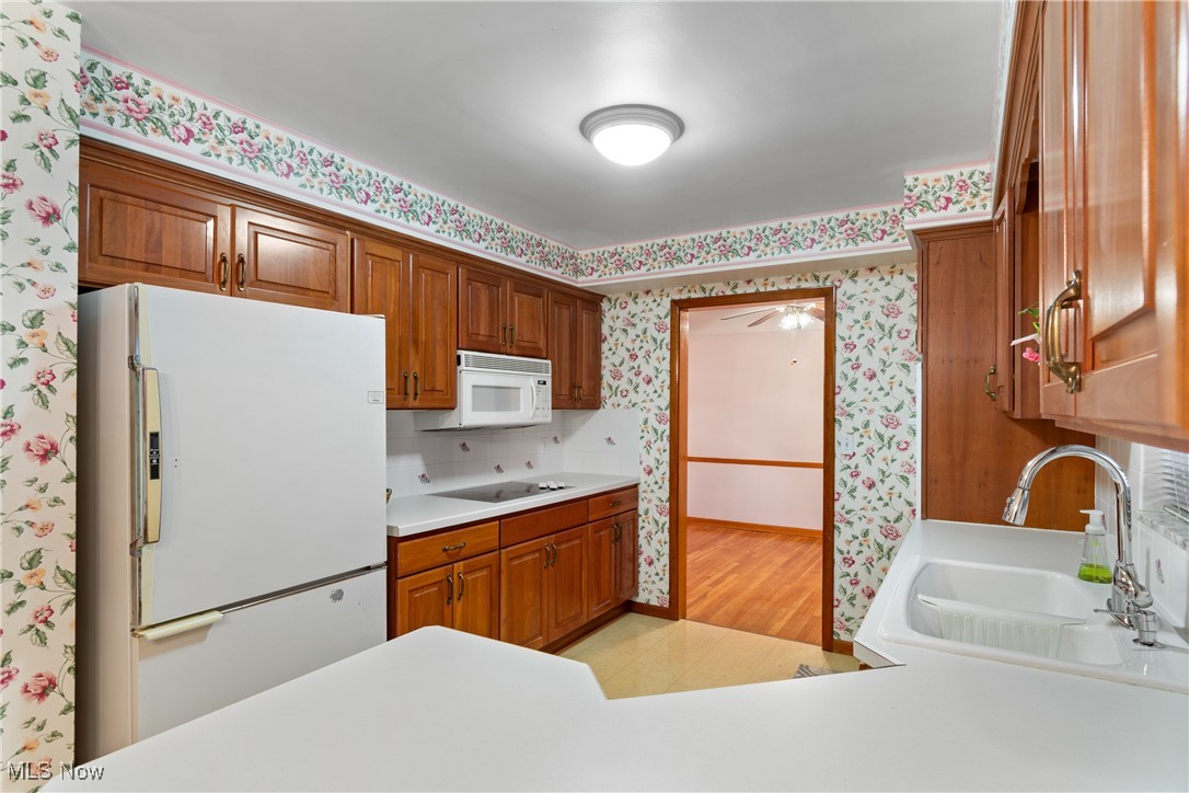 4464 W 224th Street Fairview Park OH 44126
