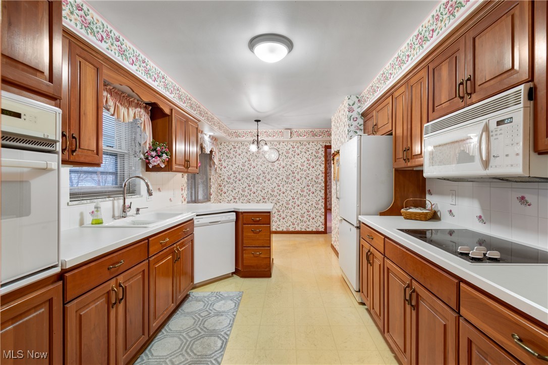4464 W 224th Street Fairview Park OH 44126