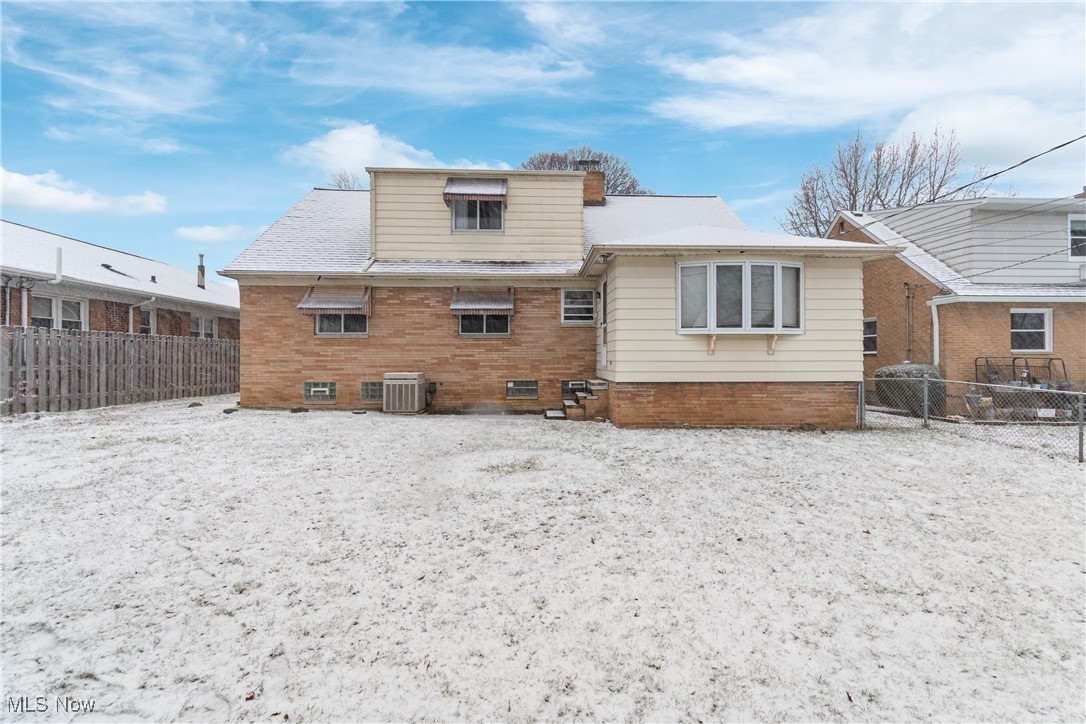 4464 W 224th Street Fairview Park OH 44126
