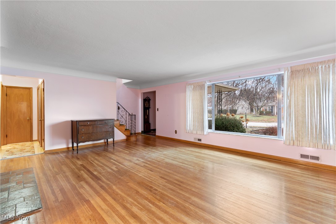 4464 W 224th Street Fairview Park OH 44126