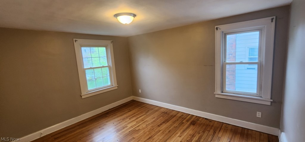 1353 Avondale South Euclid OH 44121