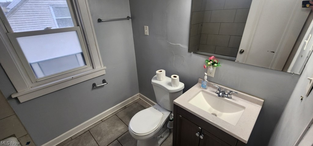 1353 Avondale South Euclid OH 44121