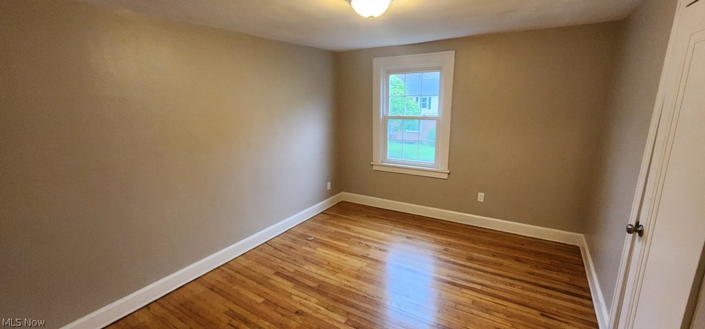 1353 Avondale South Euclid OH 44121
