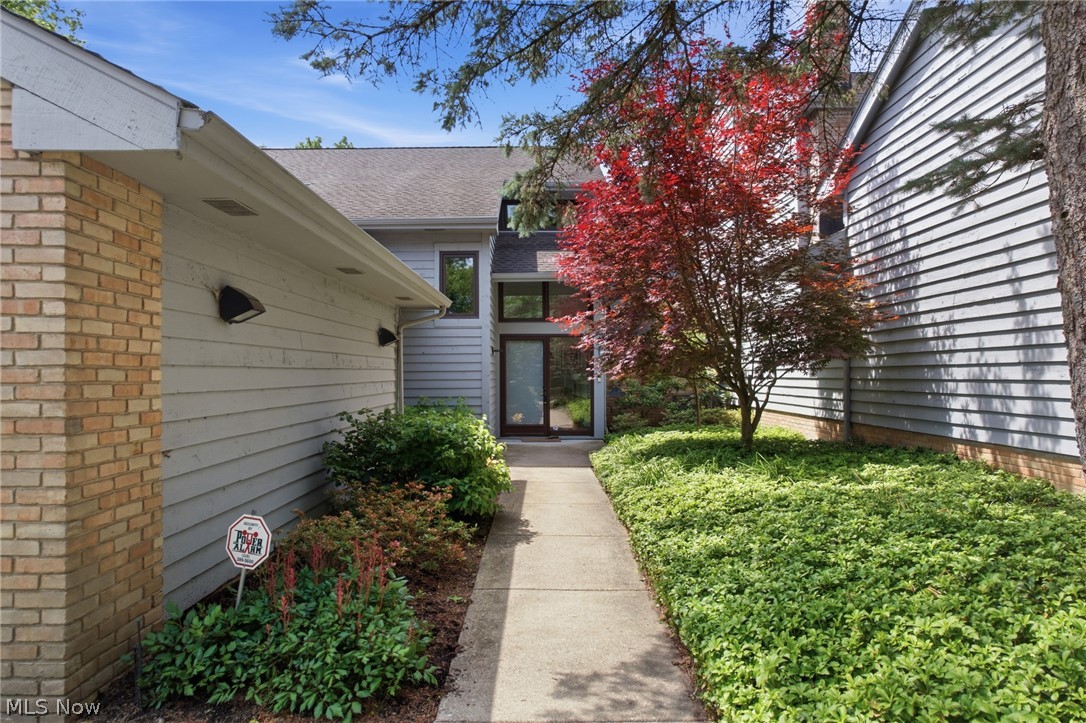 17 Kenwood Court Beachwood OH 44122