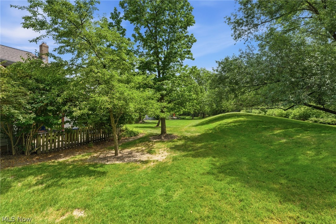 17 Kenwood Court Beachwood OH 44122