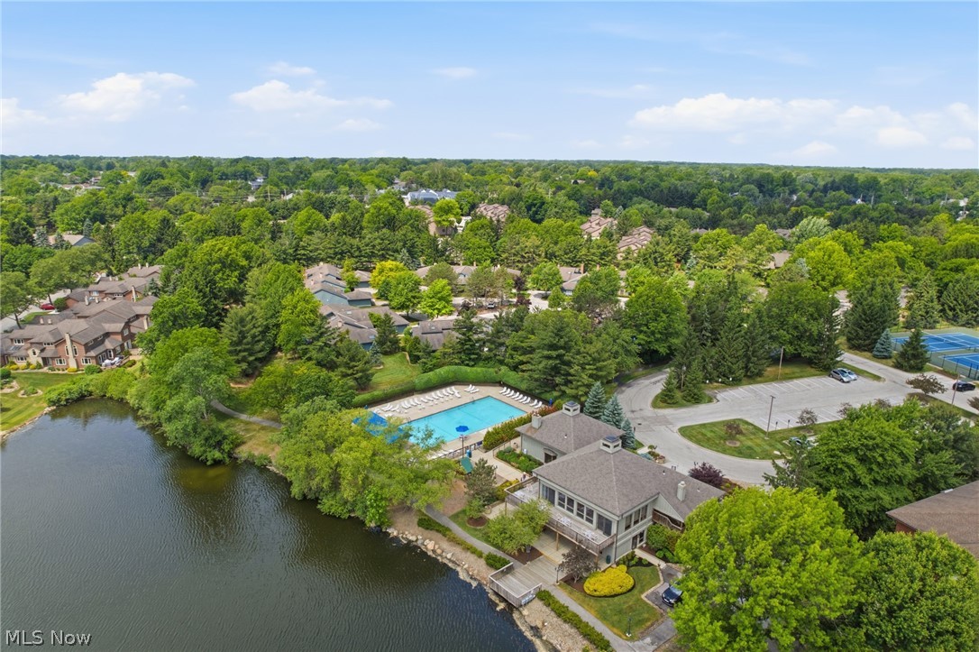 17 Kenwood Court Beachwood OH 44122