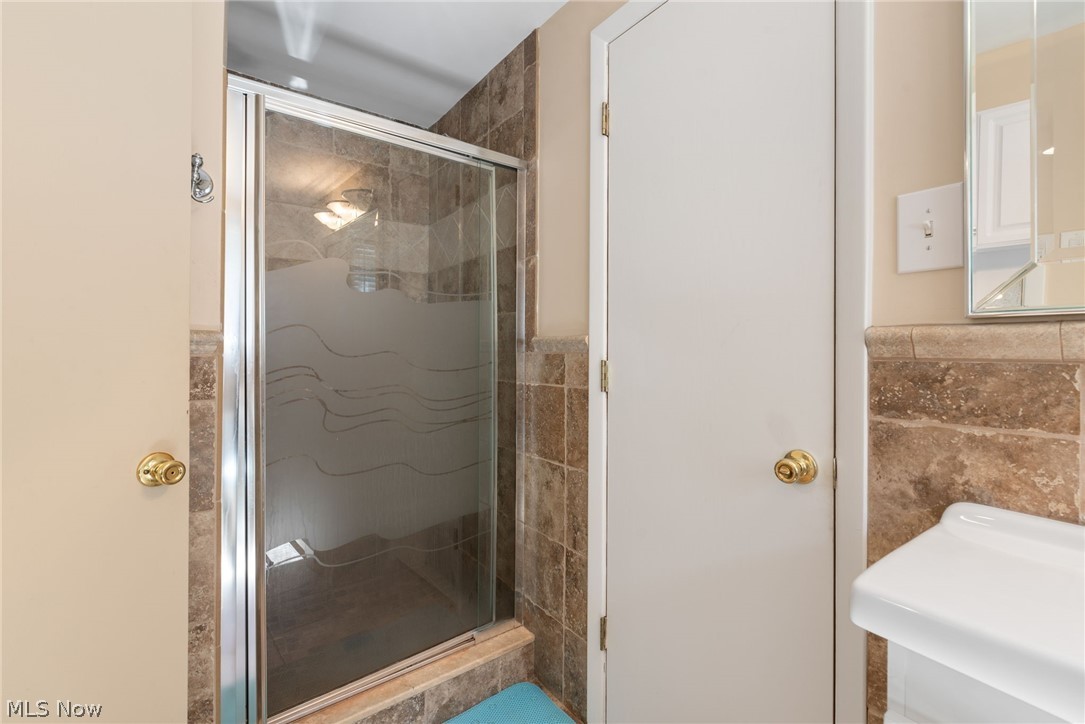 9445 Barr Road Brecksville OH 44141