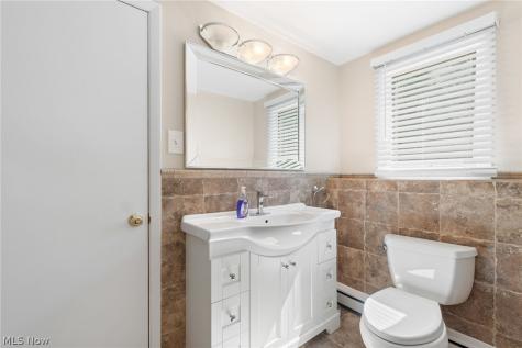 9445 Barr Road Brecksville OH 44141