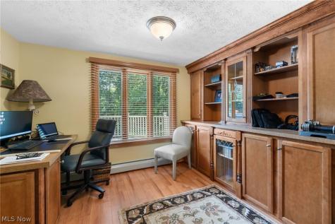 9445 Barr Road Brecksville OH 44141