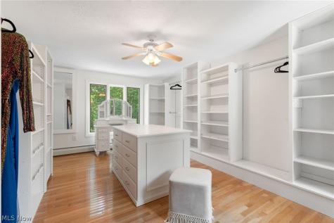 9445 Barr Road Brecksville OH 44141