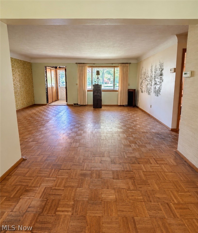 470 Karl Drive Richmond Heights OH 44143