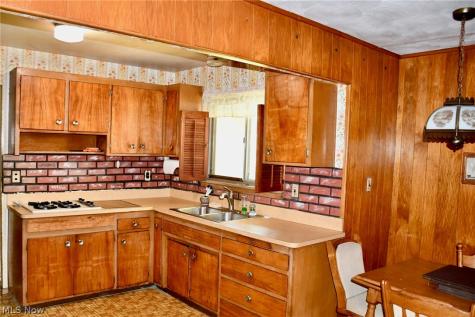 470 Karl Drive Richmond Heights OH 44143