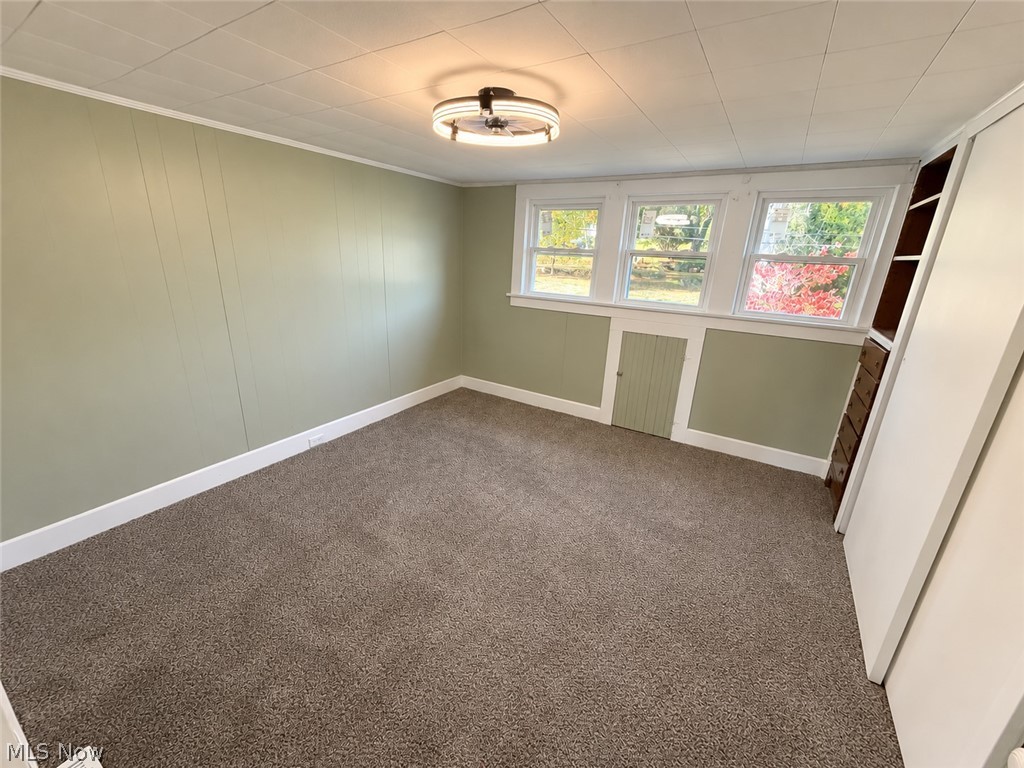 100 Perry Street Struthers OH 44471