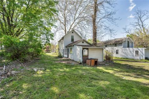 383 N Arlington Street Akron OH 44305