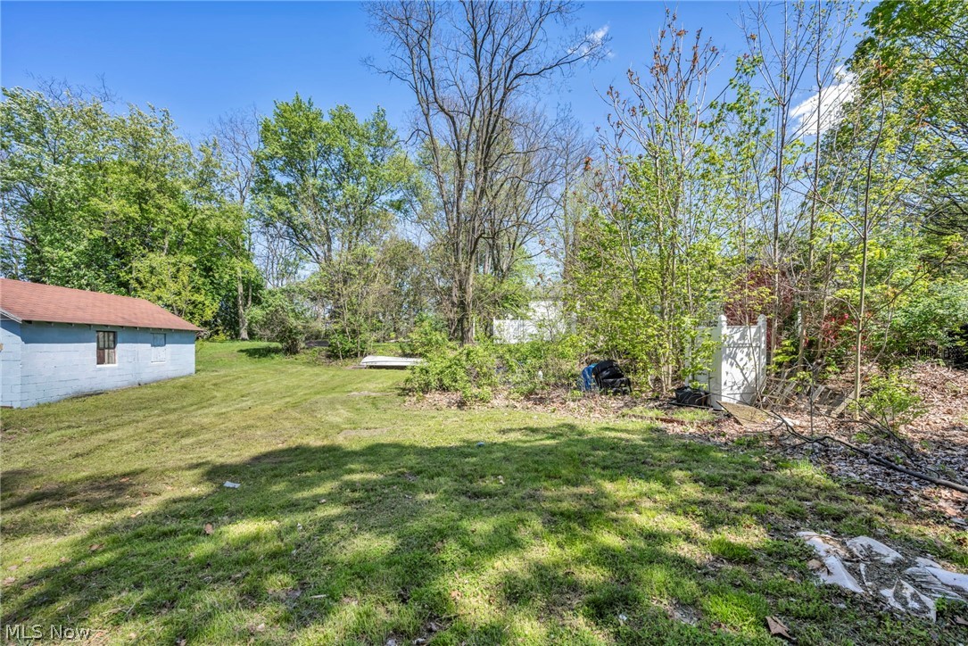 383 N Arlington Street Akron OH 44305