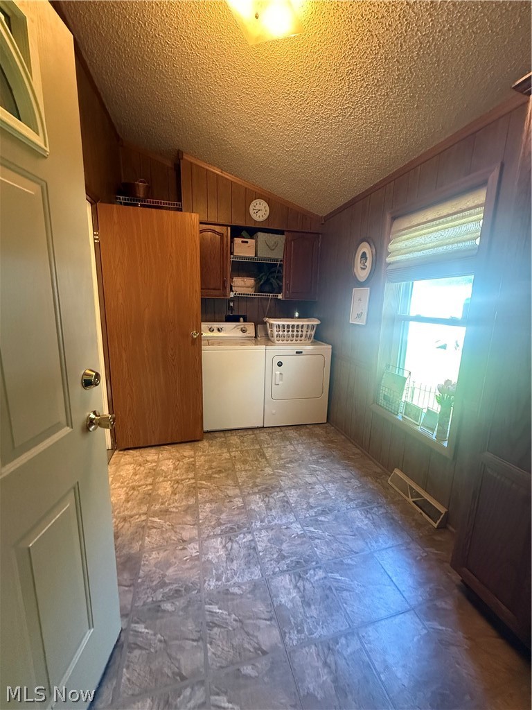 1229 Columbiana Lisbon Road Columbiana OH 44408