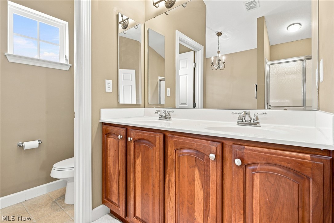 743 Hunt Club Way Avon Lake OH 44012
