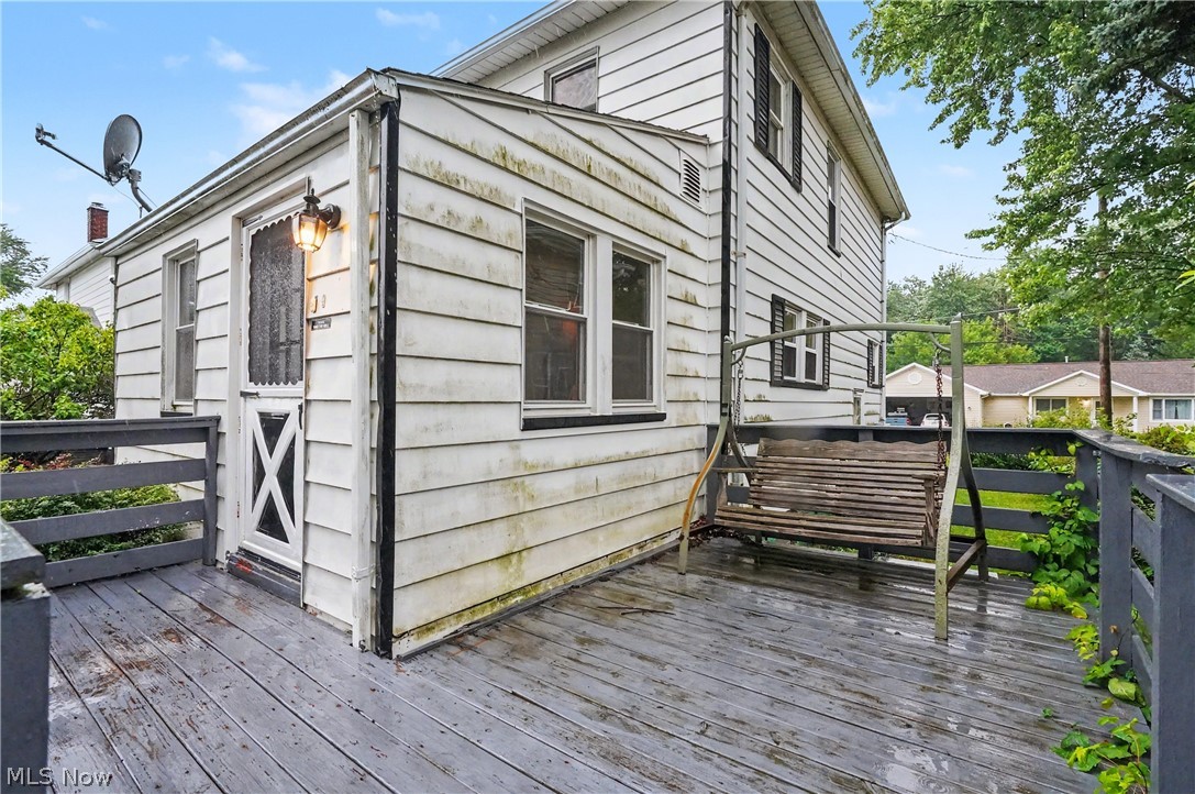18091 Derr Avenue Beloit OH 44609