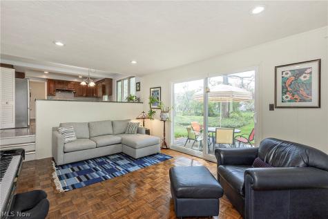 5530 Harleston Drive Lyndhurst OH 44124