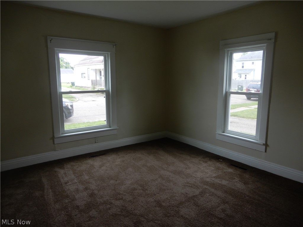 645 Alder Street Coshocton OH 43812