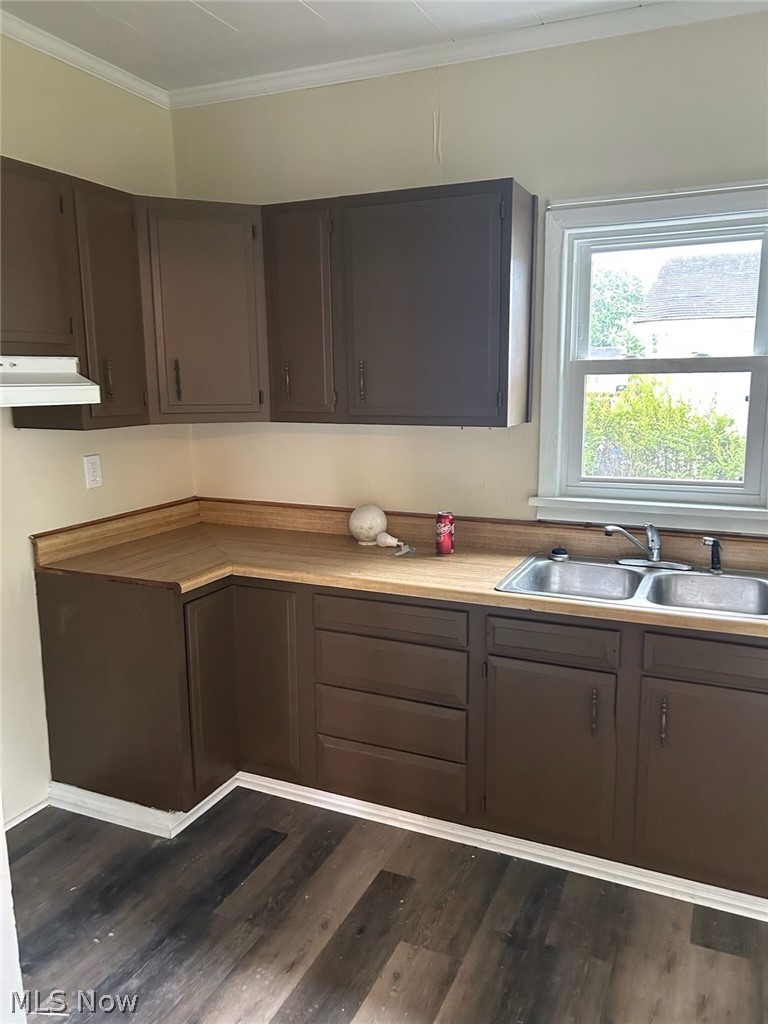 645 Alder Street Coshocton OH 43812
