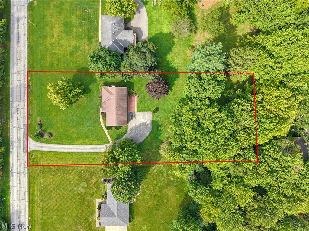 1373 Bell Road Chagrin Falls OH 44022