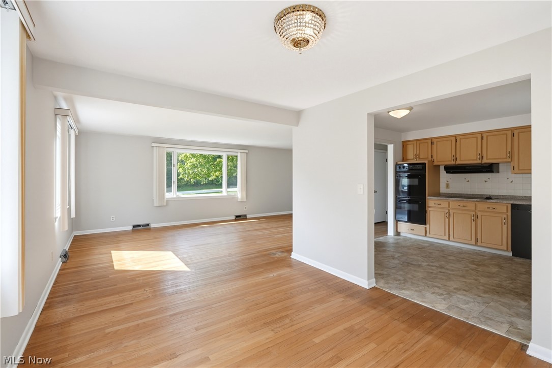 1373 Bell Road Chagrin Falls OH 44022