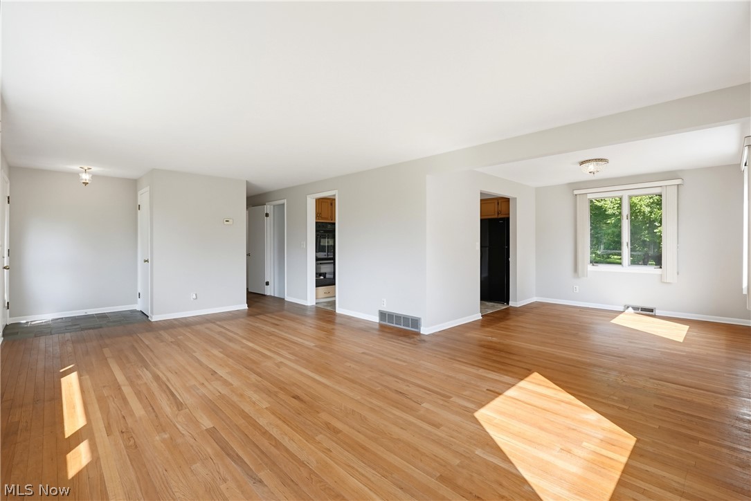 1373 Bell Road Chagrin Falls OH 44022