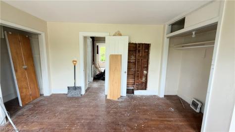 3326 E Berkshire Road E Cleveland Heights OH 44118