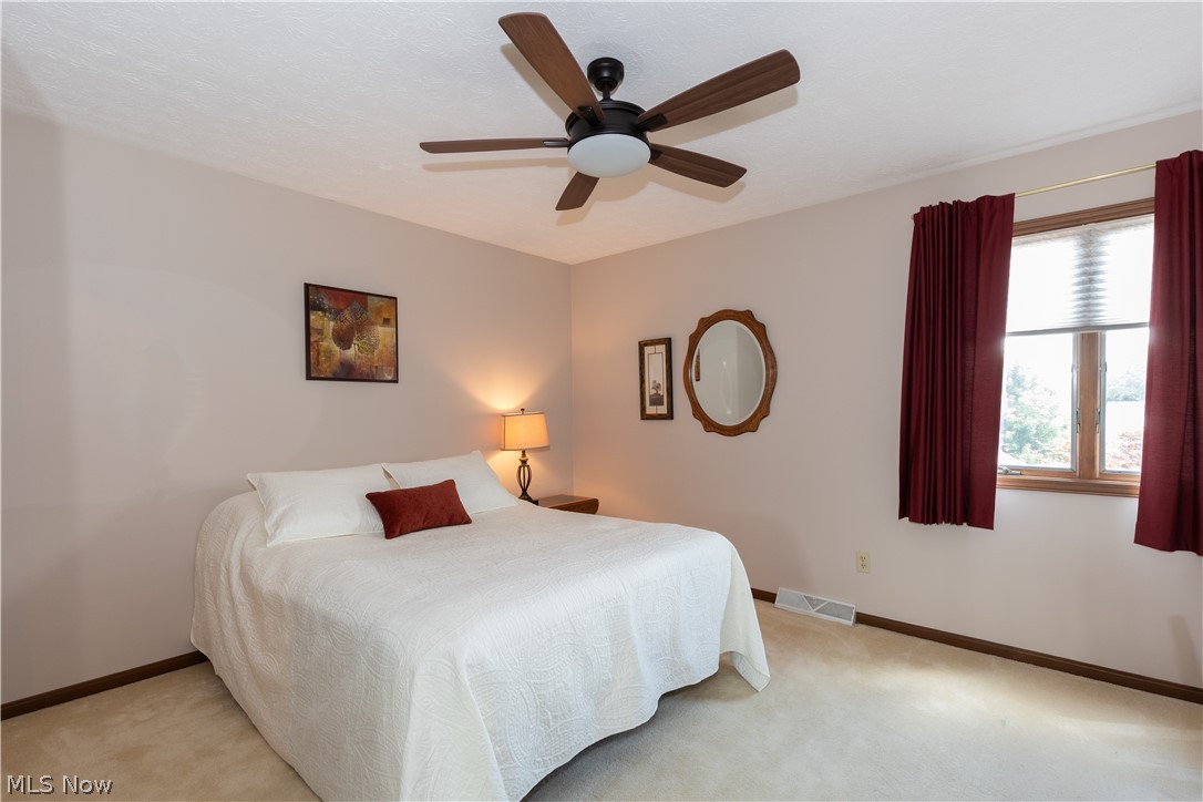 6974 N Renwood Road Independence OH 44131