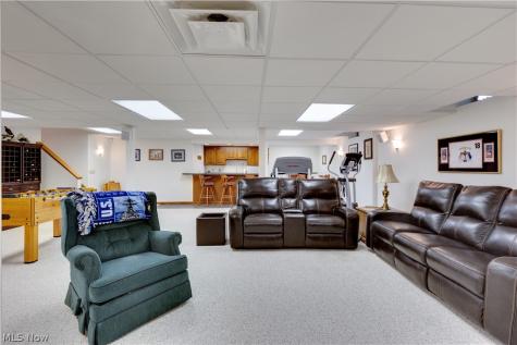 6974 N Renwood Road Independence OH 44131