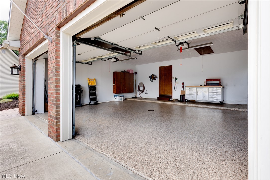 6974 N Renwood Road Independence OH 44131