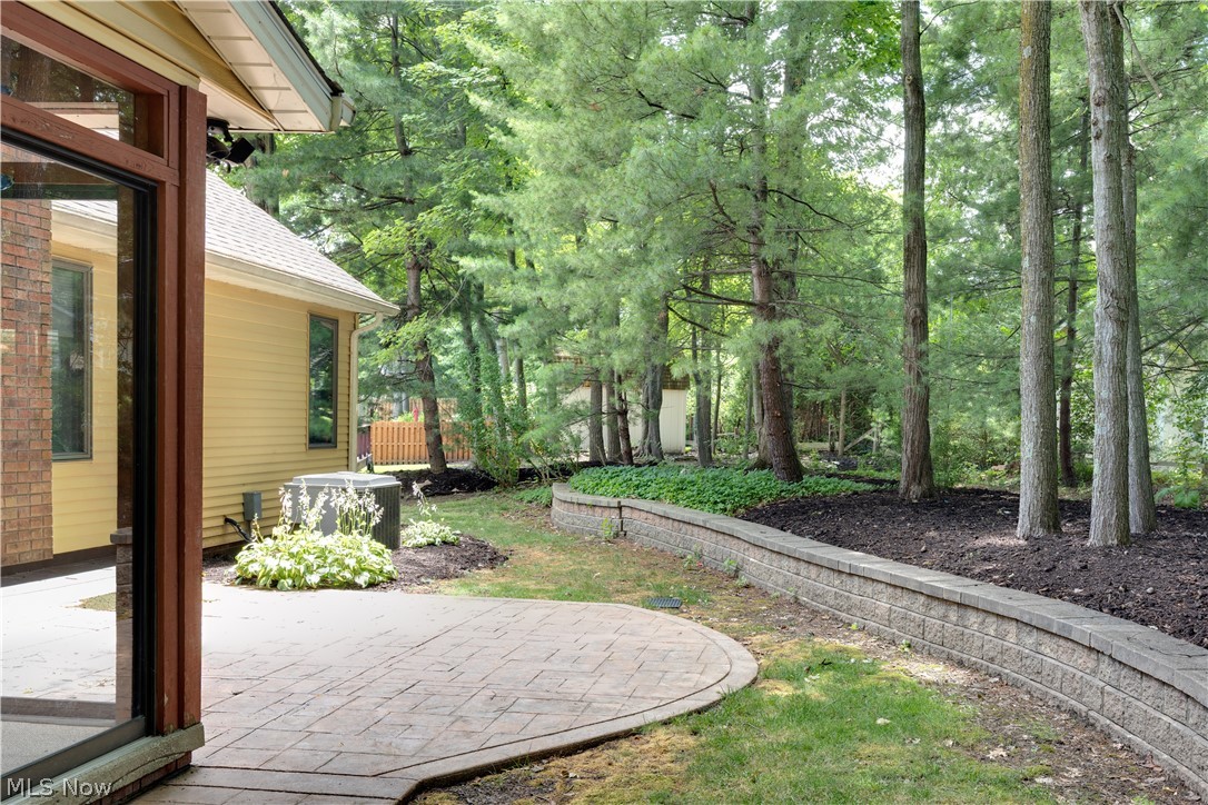 6974 N Renwood Road Independence OH 44131