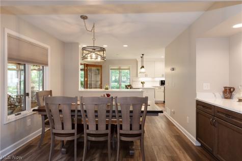 6974 N Renwood Road Independence OH 44131