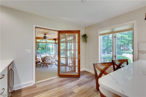 6974 N Renwood Road Independence OH 44131