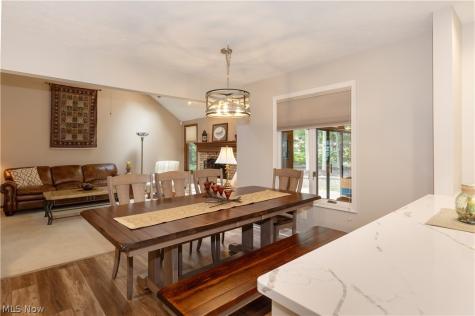 6974 N Renwood Road Independence OH 44131