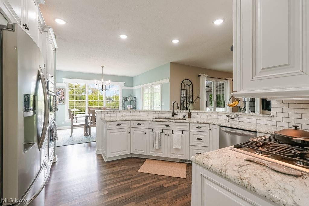 196 Lake Front Drive Akron OH 44319