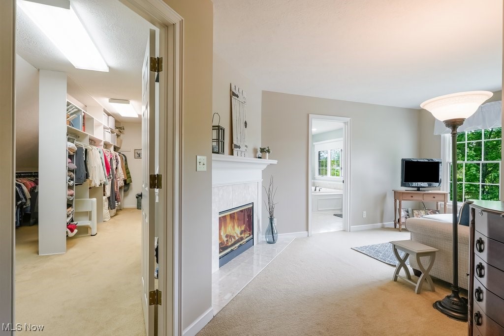 196 Lake Front Drive Akron OH 44319