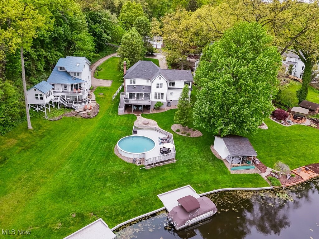 196 Lake Front Drive Akron OH 44319