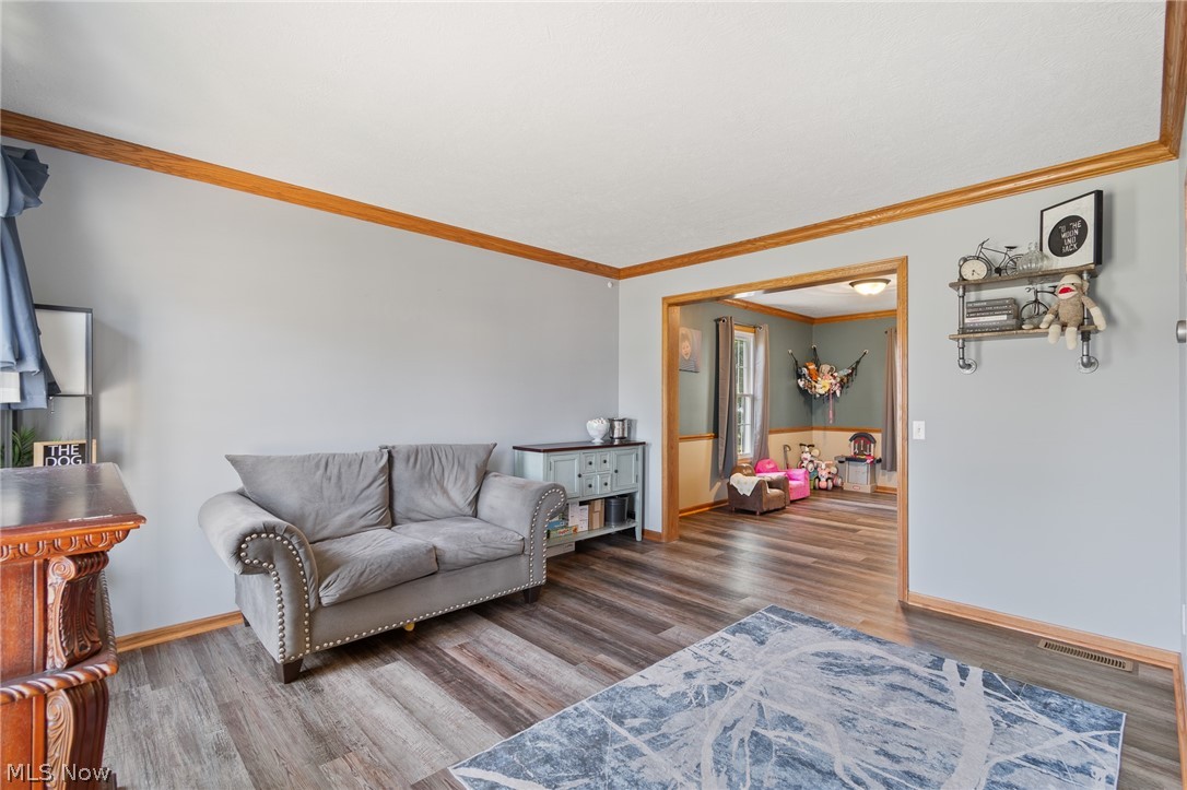 1718 Cornerstone Street SW Hartville OH 44632