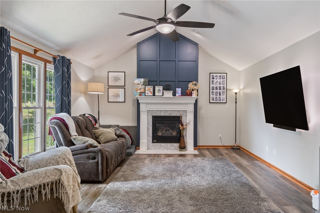 1718 Cornerstone Street SW Hartville OH 44632