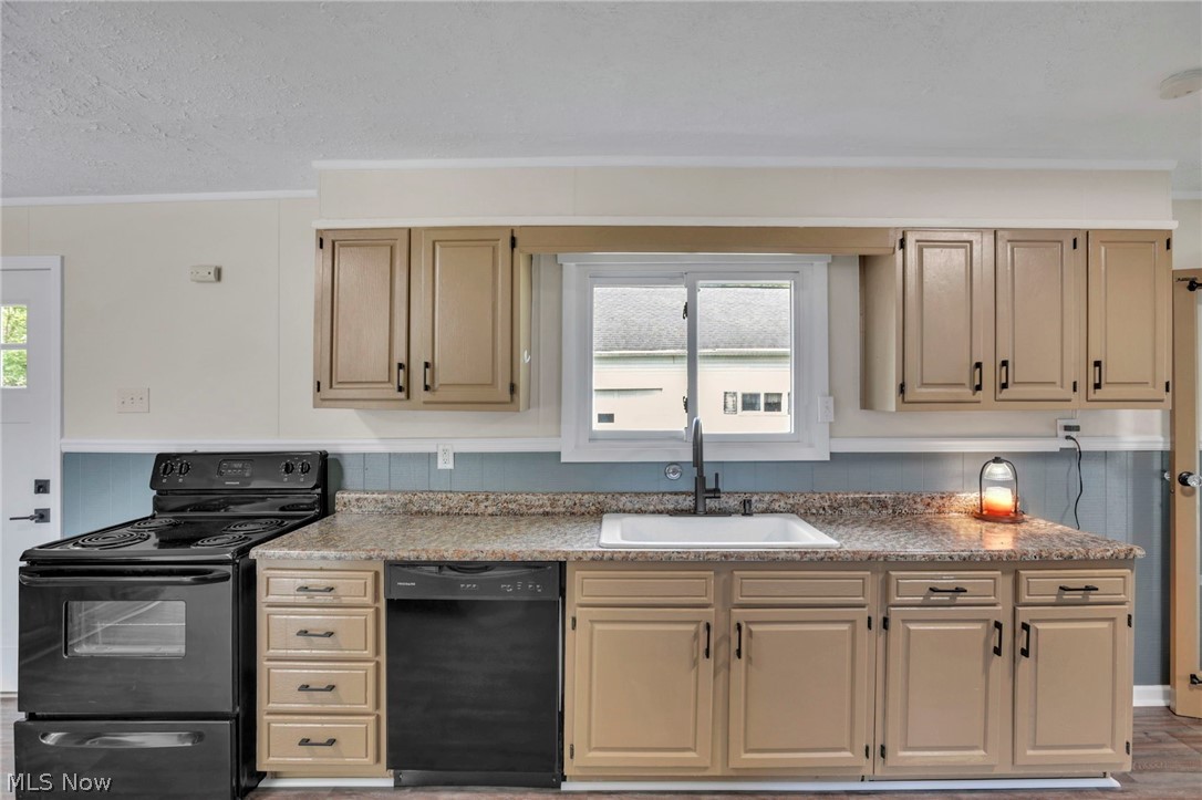 3825 Roberts Addition Zanesville OH 43701