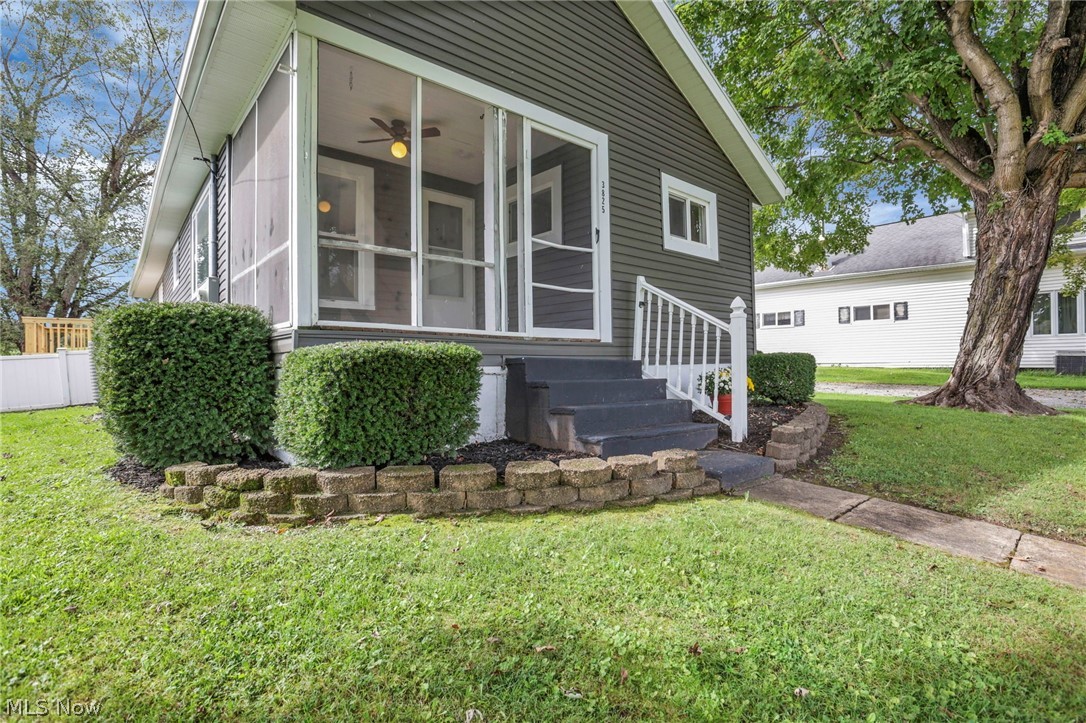 3825 Roberts Addition Zanesville OH 43701