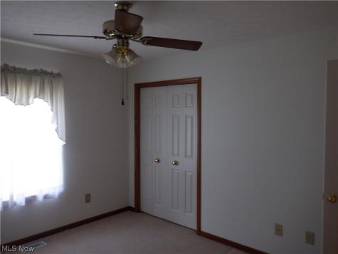 17811 Engle Court Brook Park OH 44142